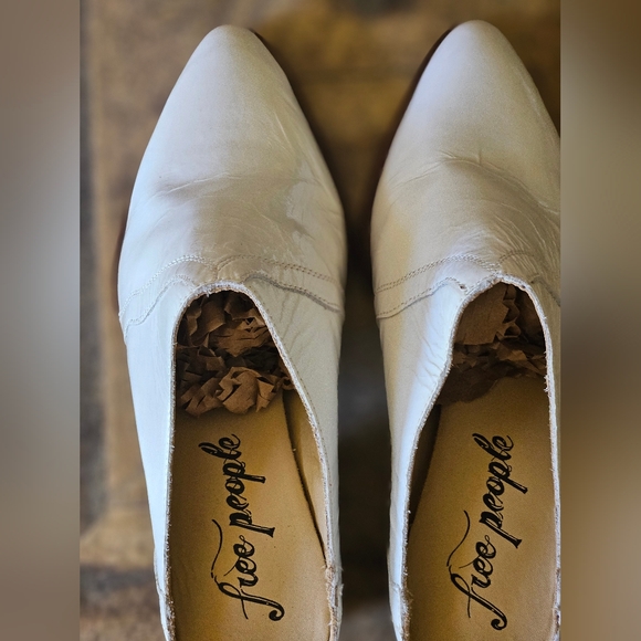 Free People New Frontier Mules! - Picture 6 of 6